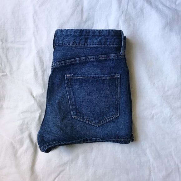 H&M Navy Blue Medium Rise Denim Shorts - Picture 3 of 3